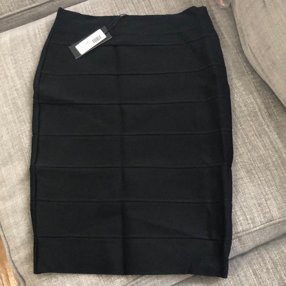 Ladies pencil skirt size medium black